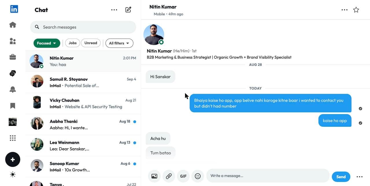 Feedwing light theme on LinkedIn messages